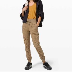 Lululemon studio joggers